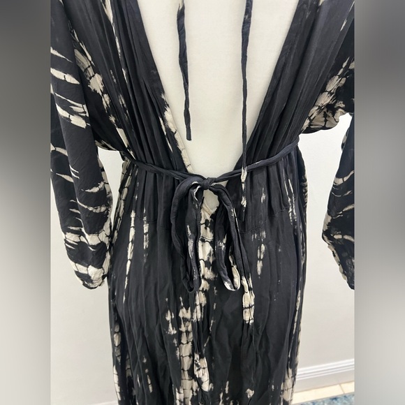 Alma Euroasia Wrap Tie Die Dress with Ruffle High Low skirt NWT One size - Picture 6 of 11